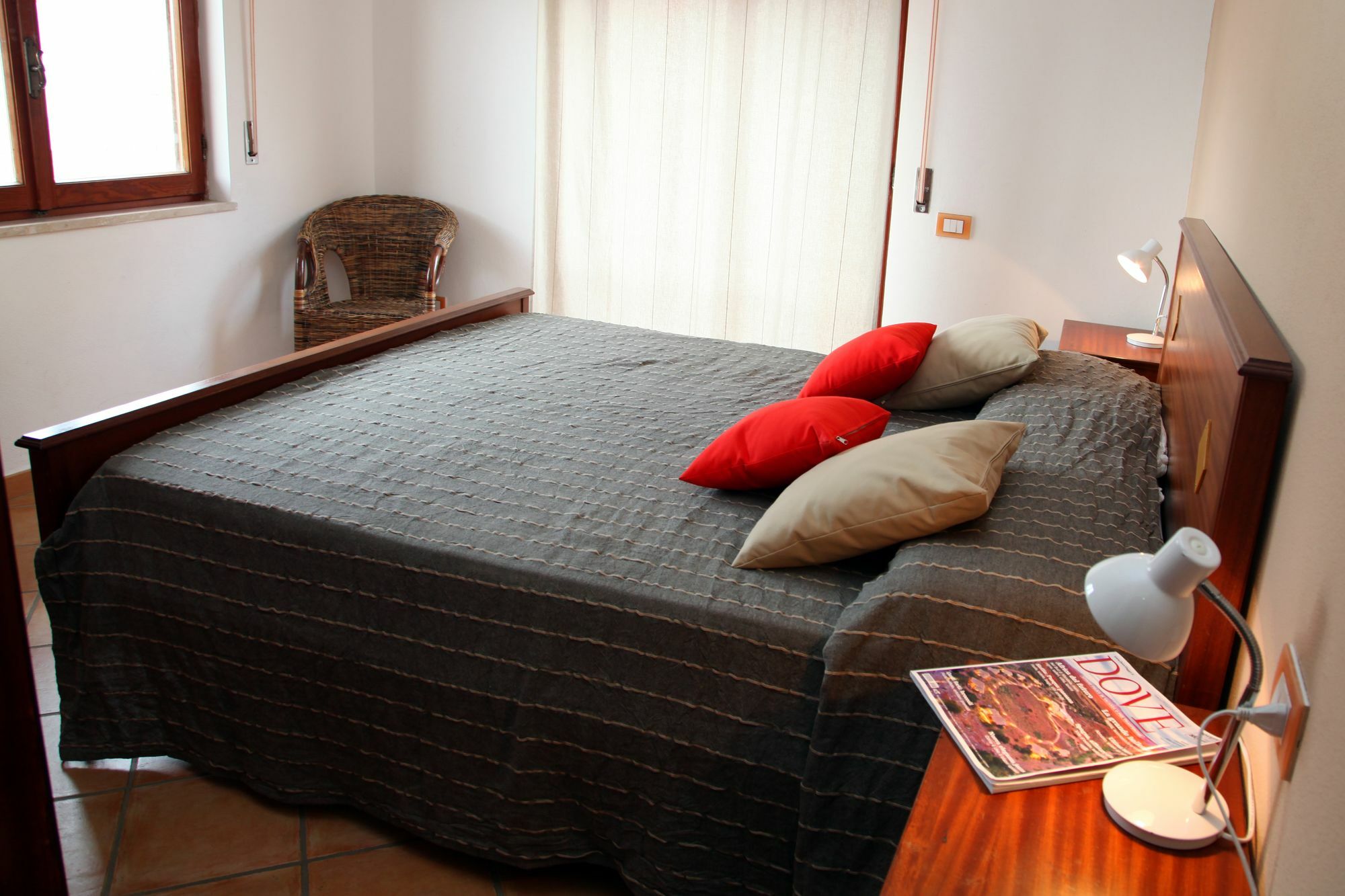 Hotel La Contessa ซานตา เตเรซา กัลลูรา ภายนอก รูปภาพ